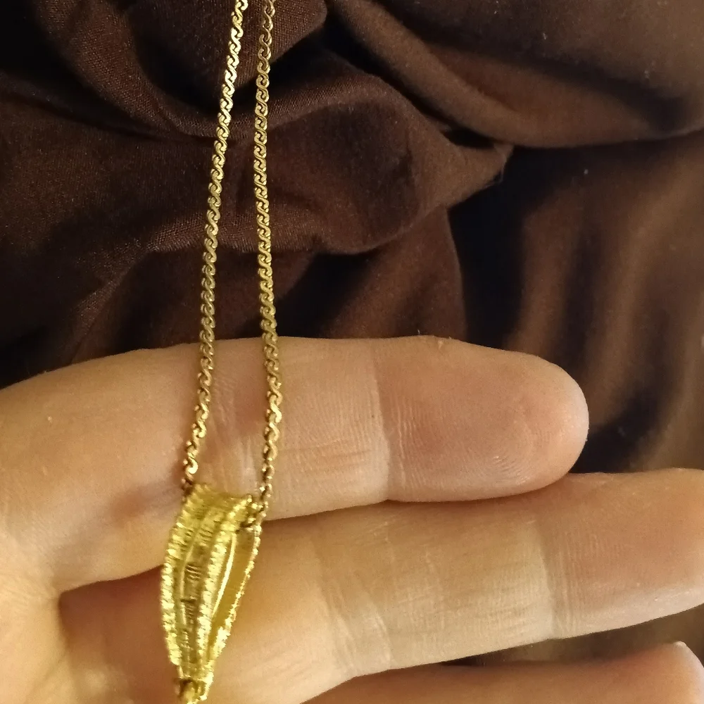 Gorgeous Dior Gold Filled - Picture 10 of 11